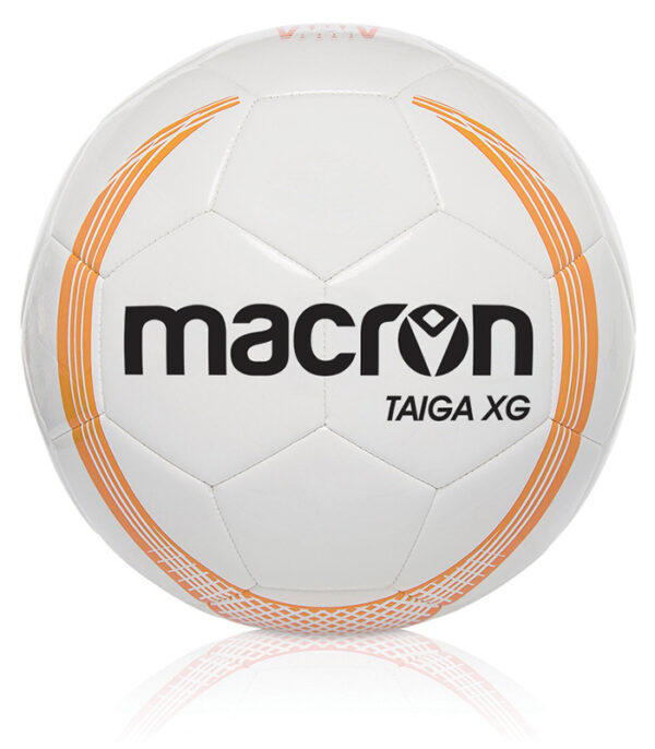 minge fotbal taiga